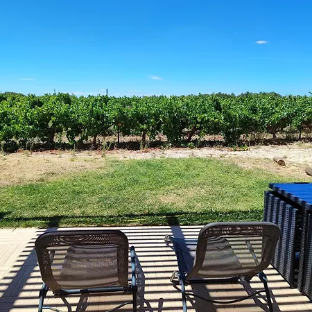 Les Garrigues Apartment *